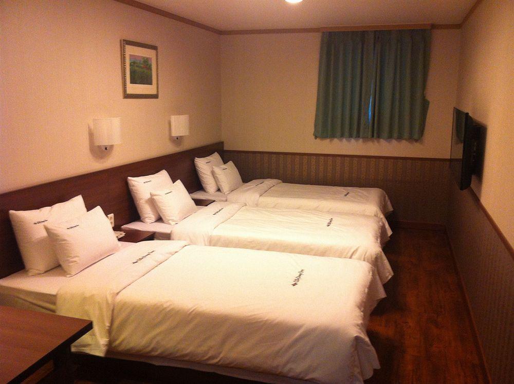 Global Inn Seoul Dongdaemun City Days Inn ภายนอก รูปภาพ